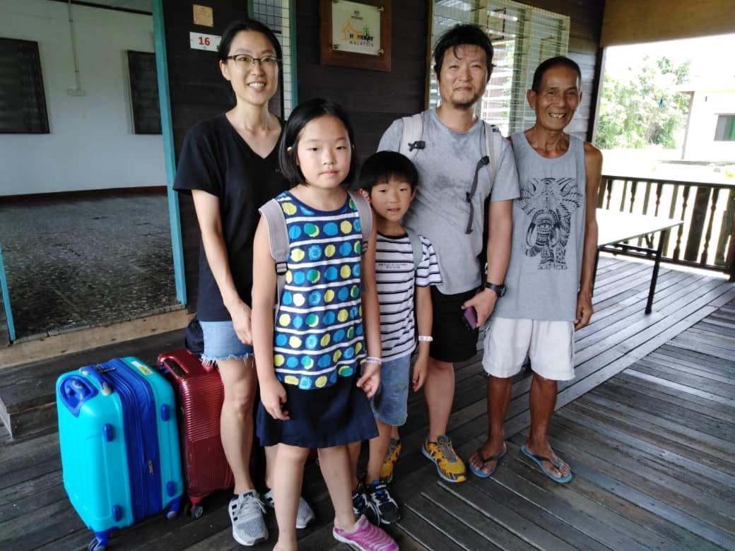 Aa Homestay Mulu Buitenkant foto