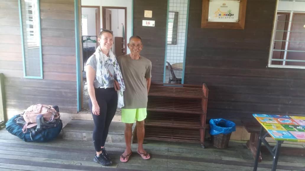 Aa Homestay Mulu Buitenkant foto