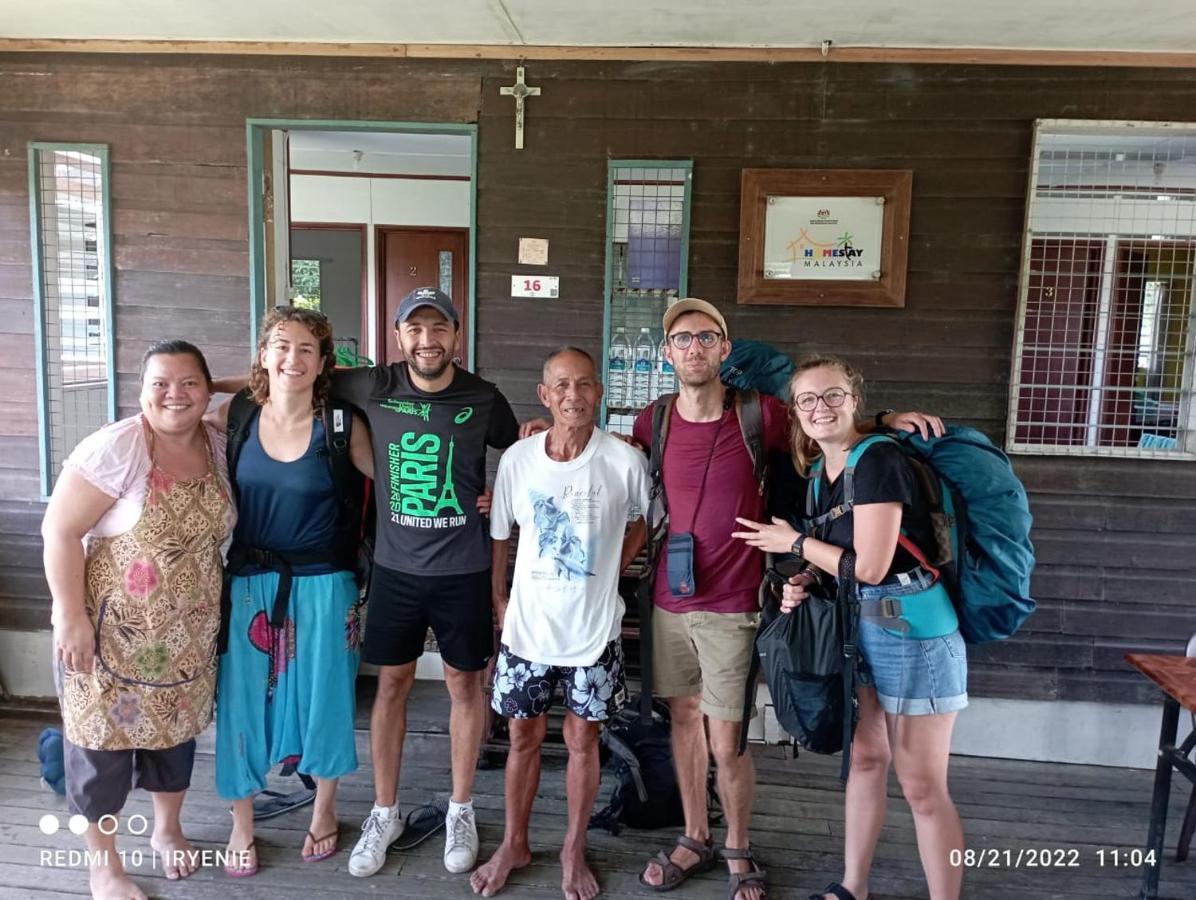 Aa Homestay Mulu Buitenkant foto