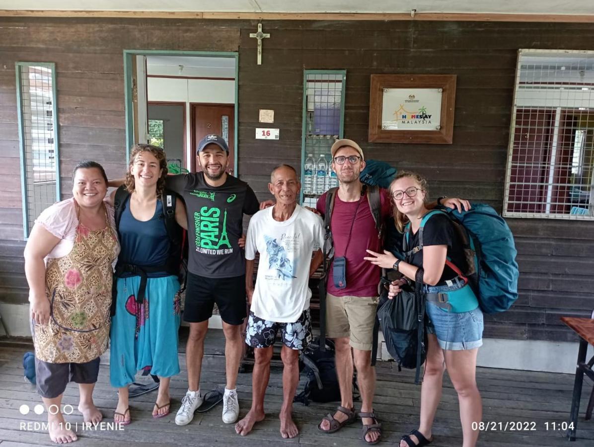 Aa Homestay Mulu Buitenkant foto