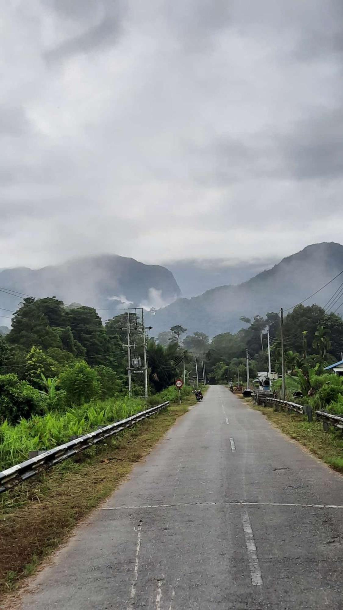 Aa Homestay Mulu Buitenkant foto